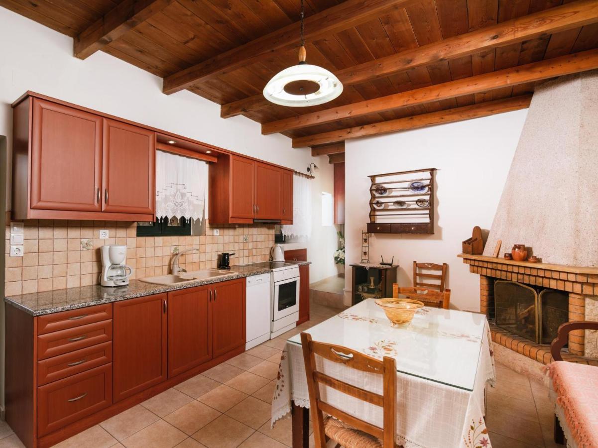 Villa Fontana Perion Bagian luar foto