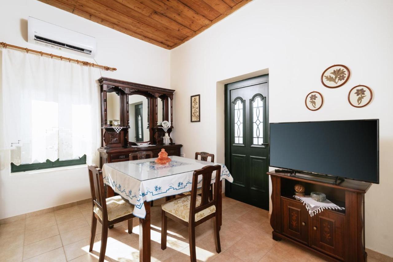 Villa Fontana Perion Bagian luar foto